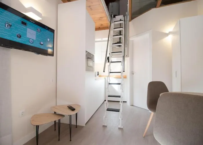 Suncity Boho Loft Apartment *